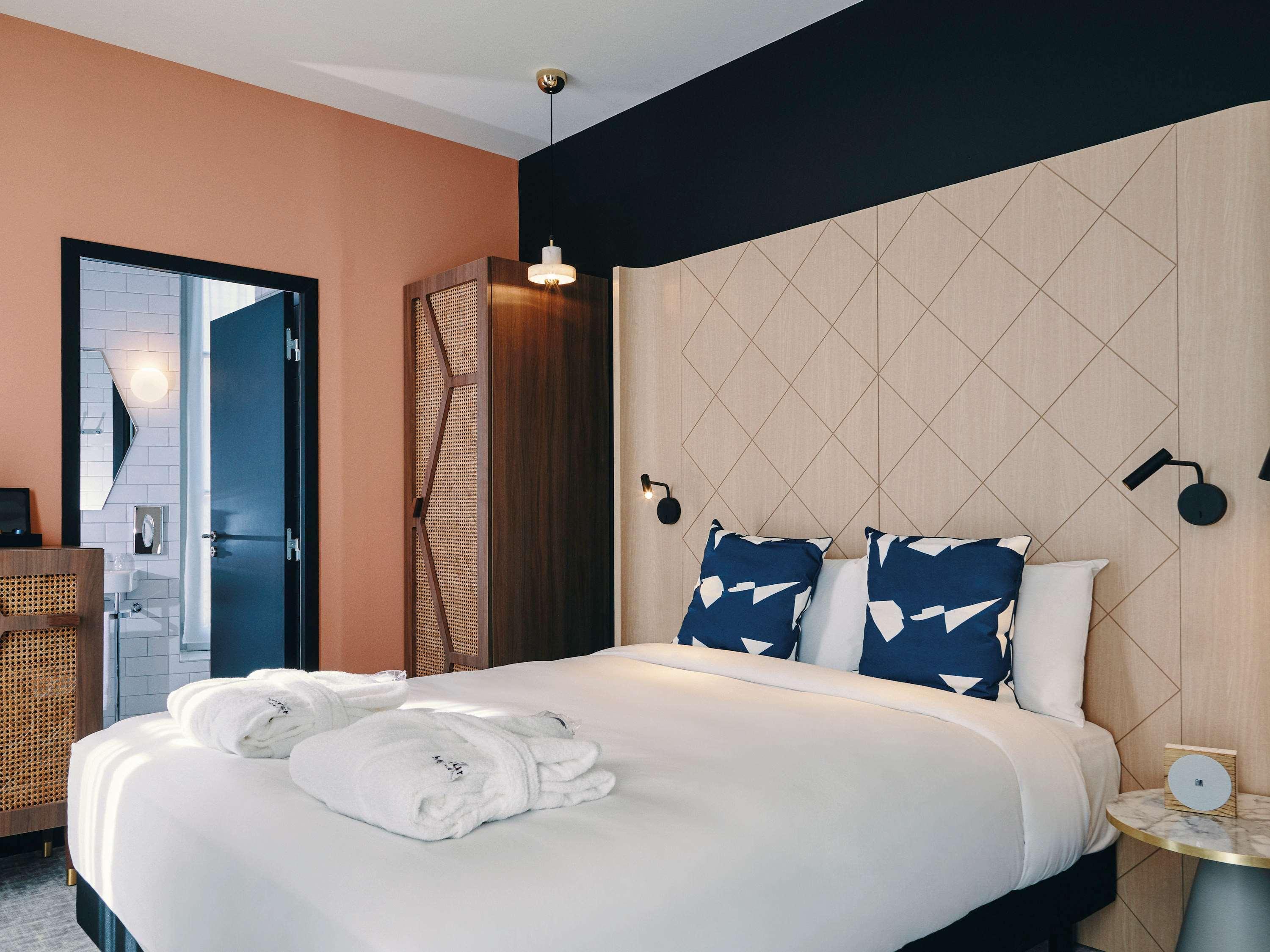 Hotel Mercure Canebière Vieux-port 4*